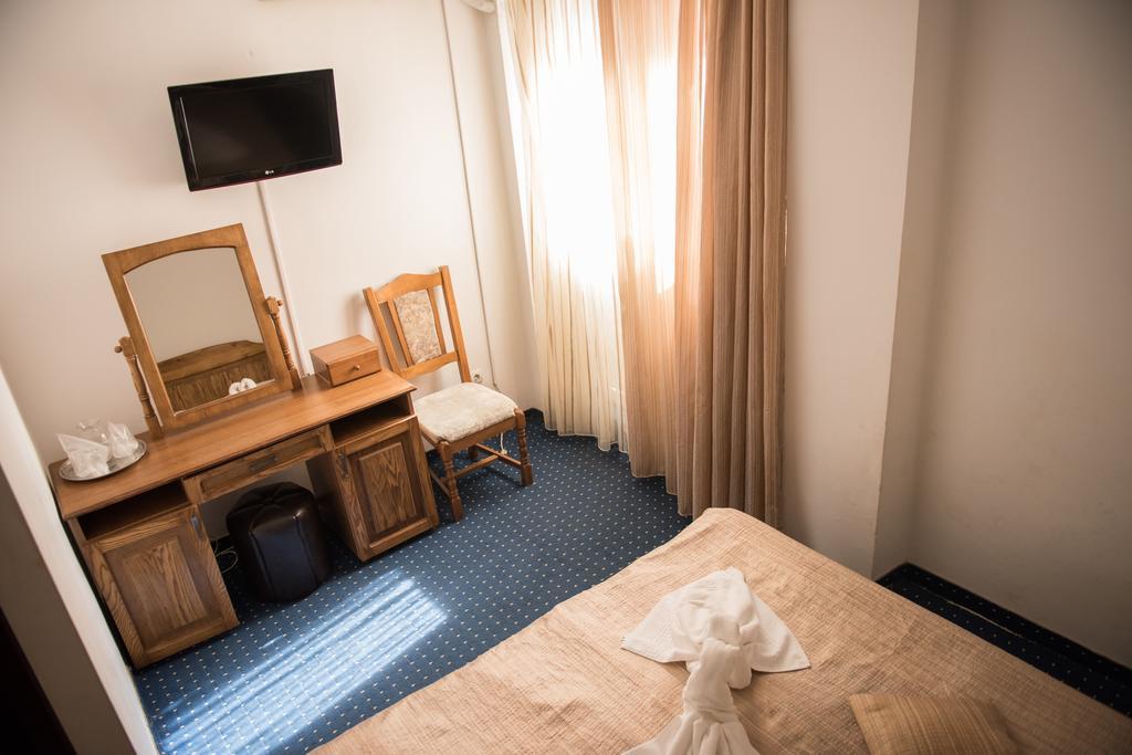 Hotel Dynes エフォリエ・ノルド エクステリア 写真